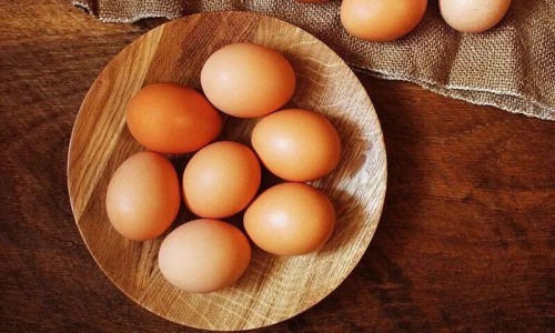 阴囊出汗粘粘的-阴囊的汗有精液味、男性阴囊出汗是什么病 -精囊下边出汗网